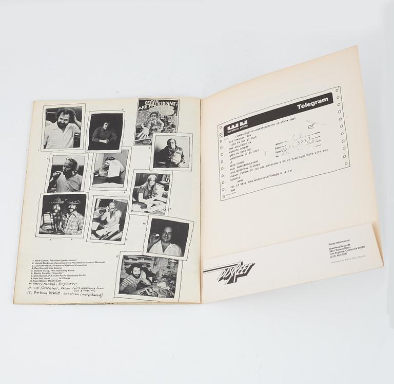 Frank Zappa, Frank Zappa, booklet, "Ten Years on the Road with Frank Zappa and the Mothers of Invention," signed.