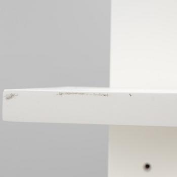 John Kandell, Shelf, 'Pilaster', Källemo.
