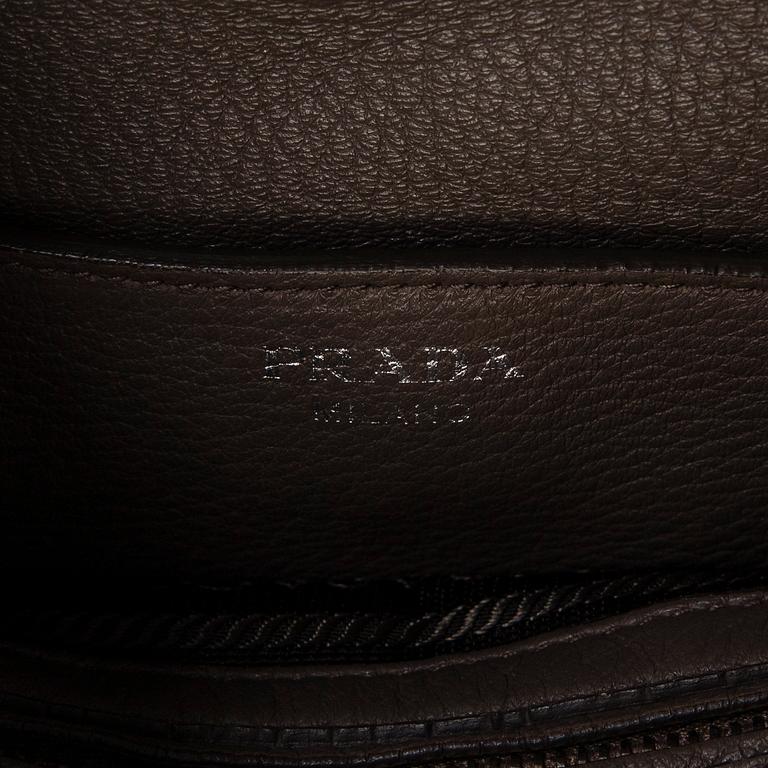 Prada, a 'Cervo Zipper Hobo' bag.