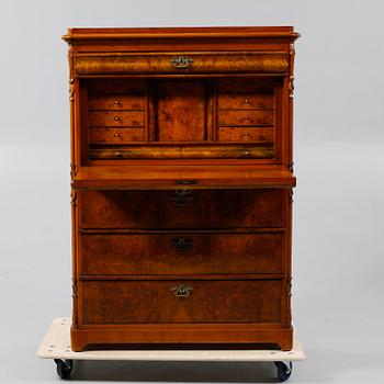 CHIFFONJÉ, sent 1800-tal.