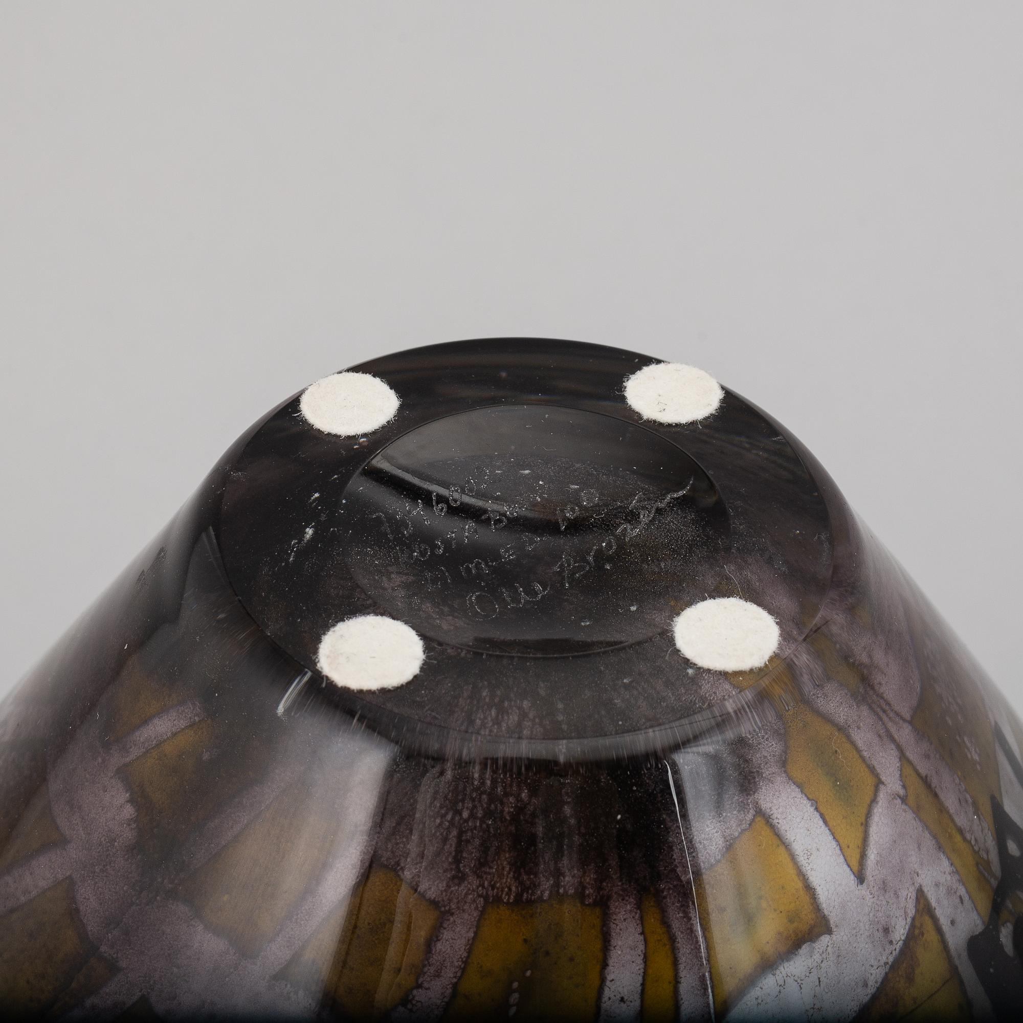 OLLE BROZÉN, a glass vase, limited edition 100, signed, Kosta Boda.