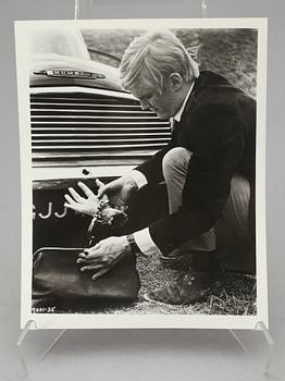 FILMMEMORABILIA, promotionfotografier, ca 100 st, från nio filmer, bl a "Women on the Edge of a Nervous Breakdown".
