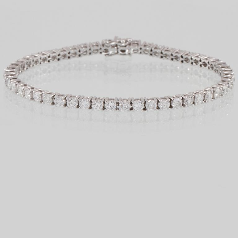 Diamantgradering, A diamond, 6.65 cts in total, bracelet.