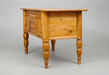 BORD, allmoge, furu, 1800-talets slut.