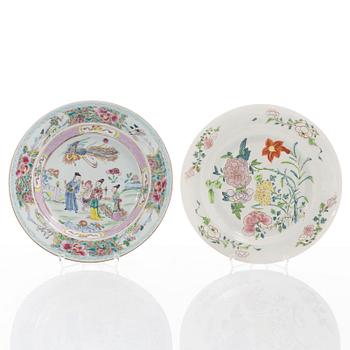 Tallrikar, fyra stycken, porslin, Qingdynastin, Yongzheng (1723-35).