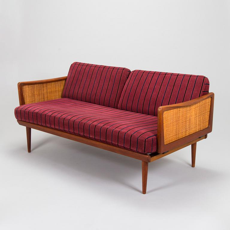 Peter Hvidt & Orla Mølgaard Nielsen, a mid-20th century sofa/daybed, France & Son, Denmark.