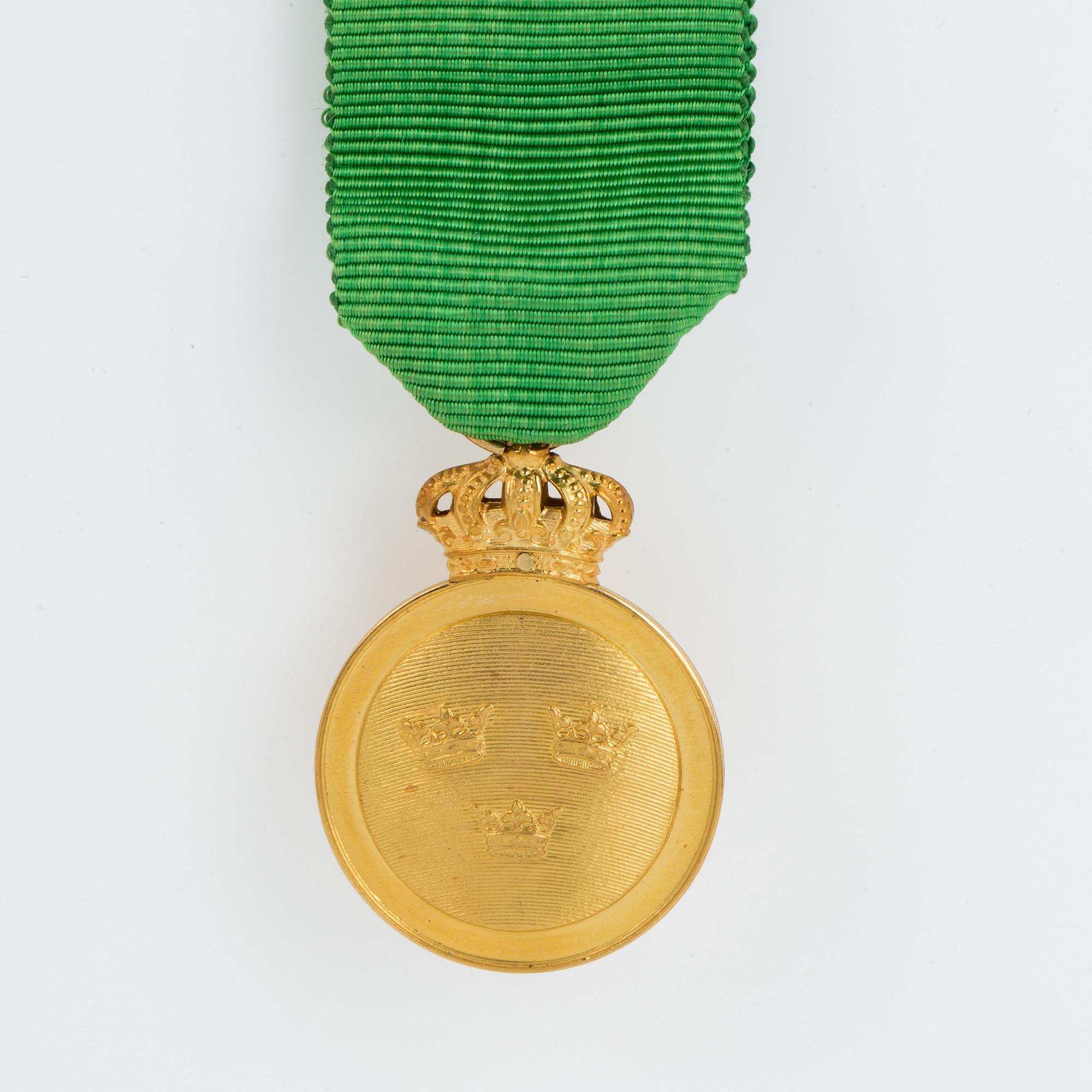 The Medal of the Vasa, gold, in case.