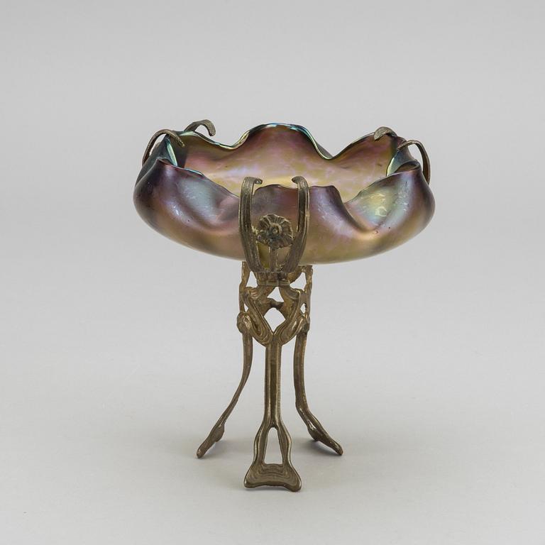 JOSEF RINDSKOPF & SÖHNE, a glass bowl on metal stand.