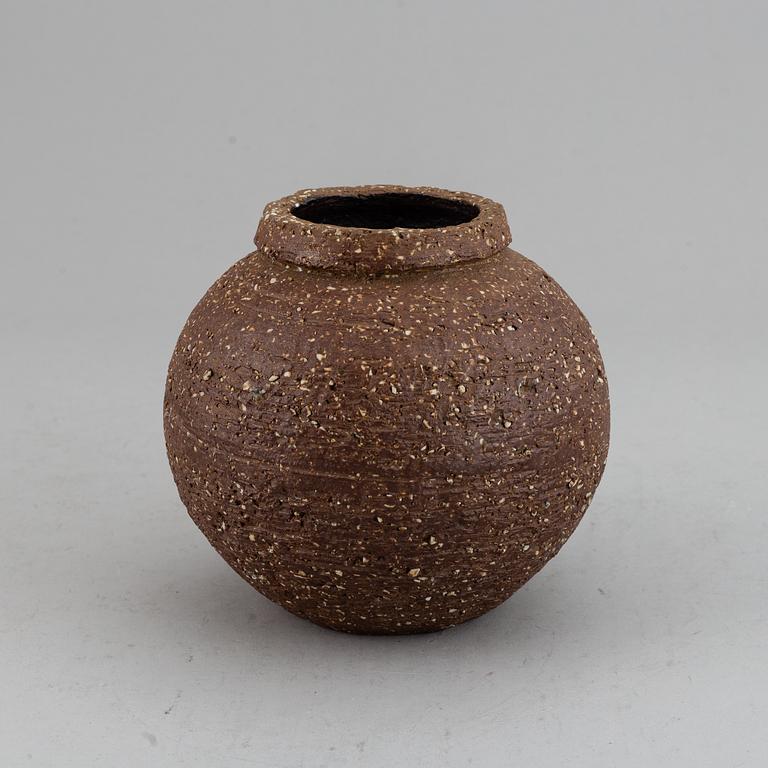 GUNNAR NYLUND, a stoneware vase, Rörstrand Lidköping, 1940s.