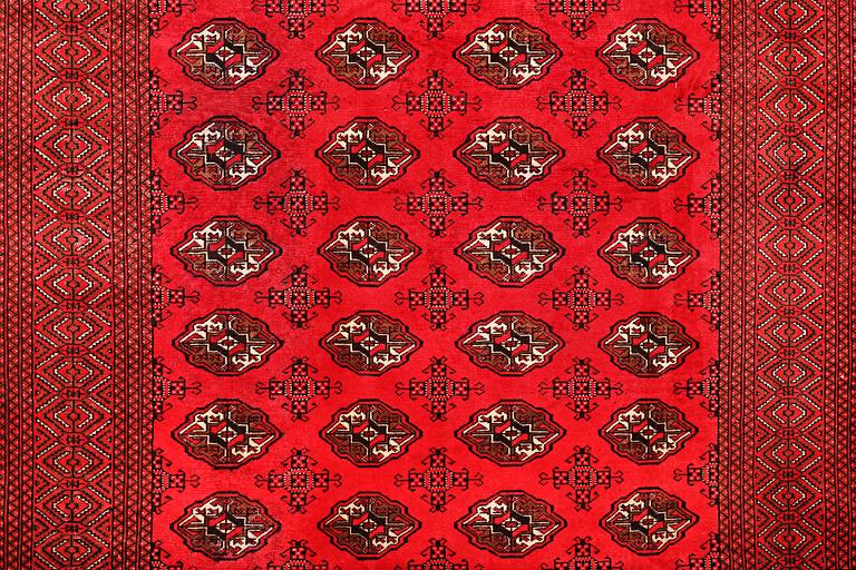 Matta, persisk, ca 290 x 206 cm.