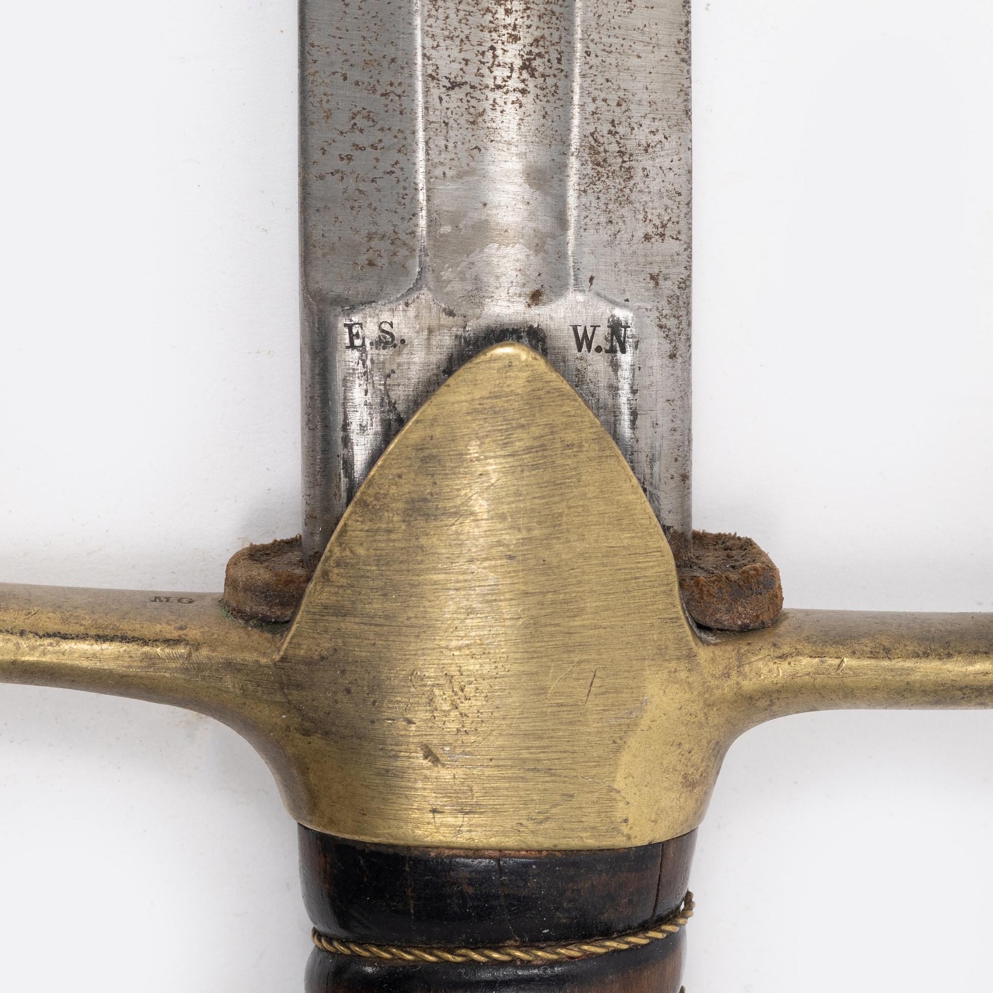 A Swedish artillery sabre, 1889 pattern, with scabbard.