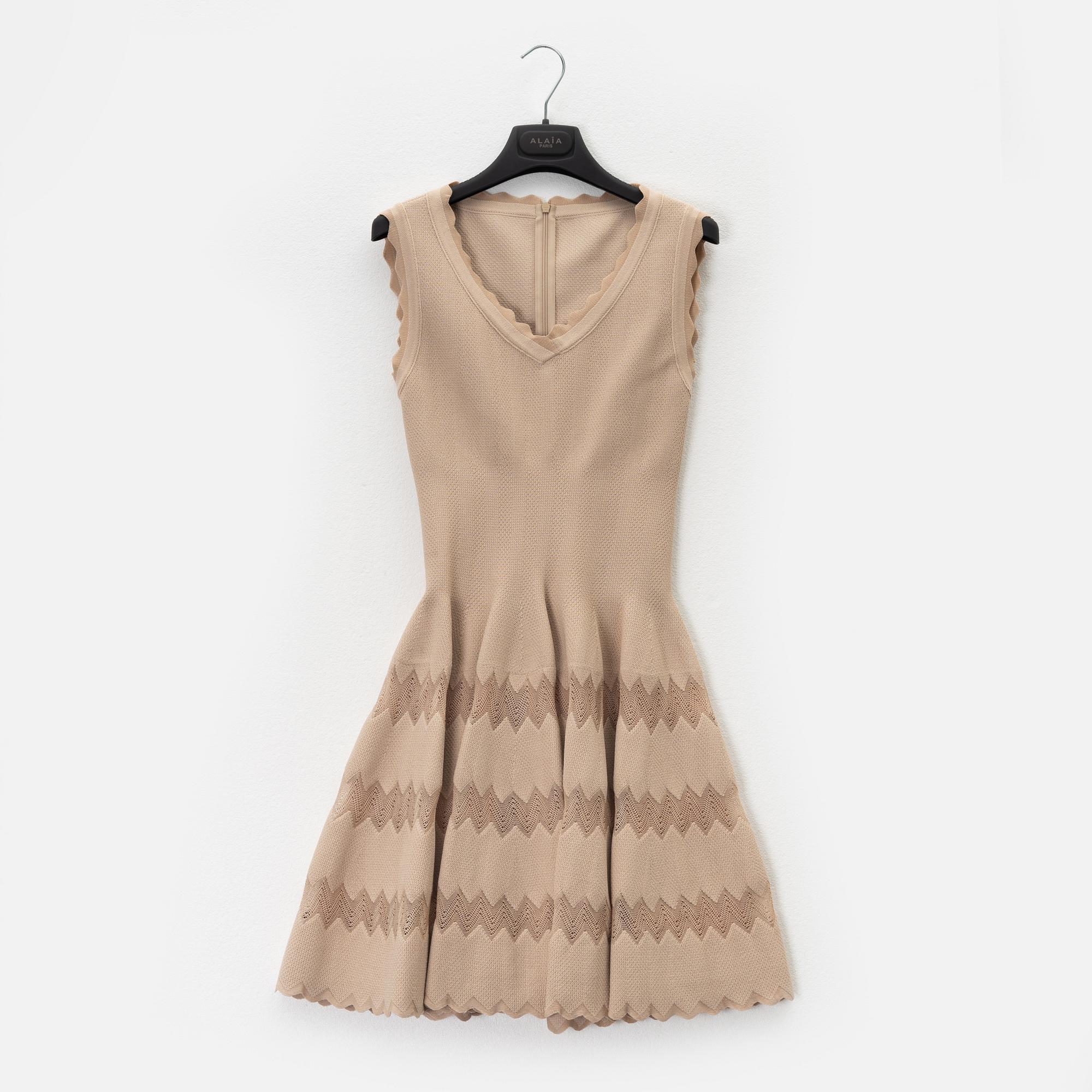 Alaïa, a viscose/silk dress, size 36.