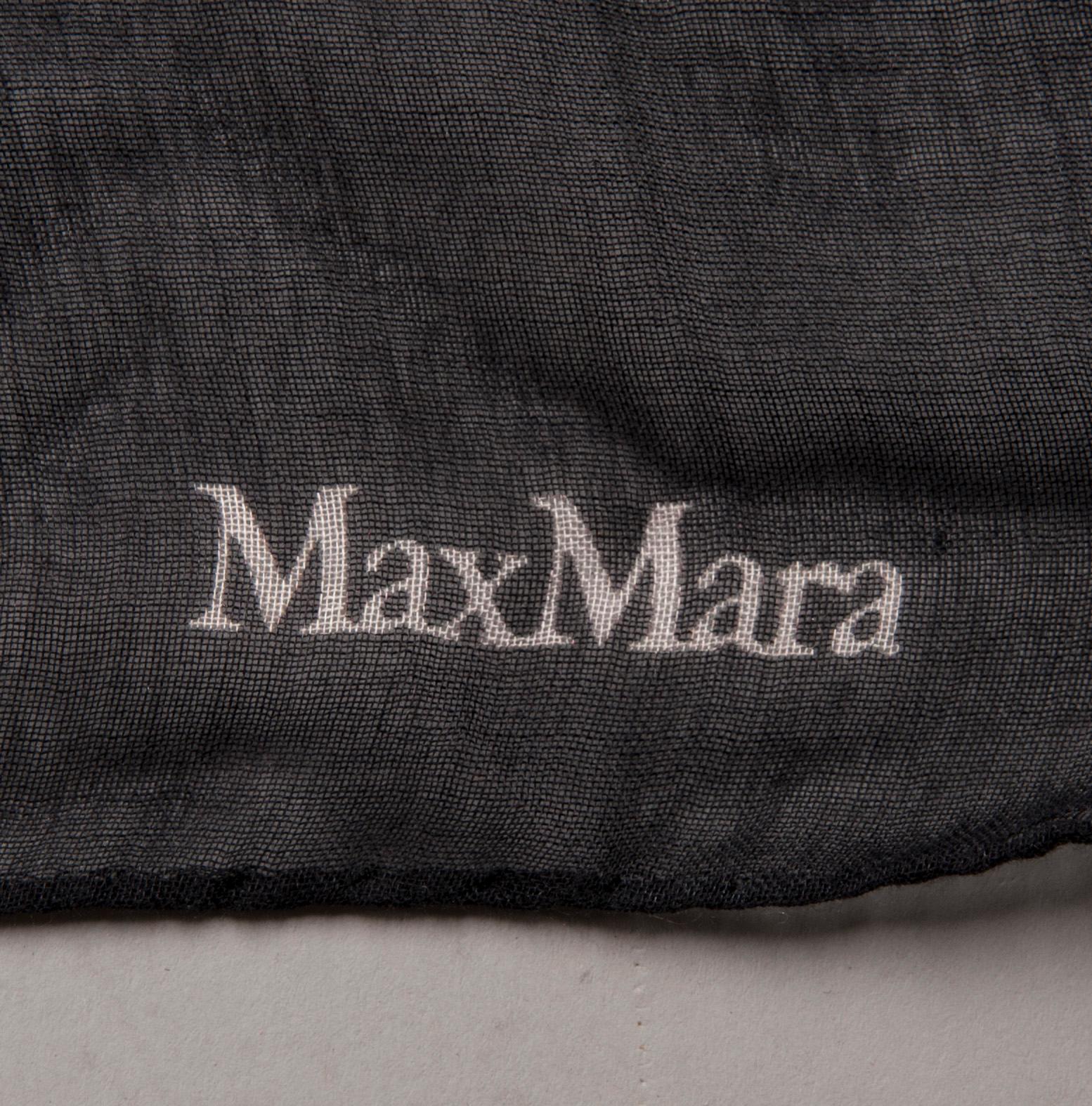 SJAL, Max Mara.