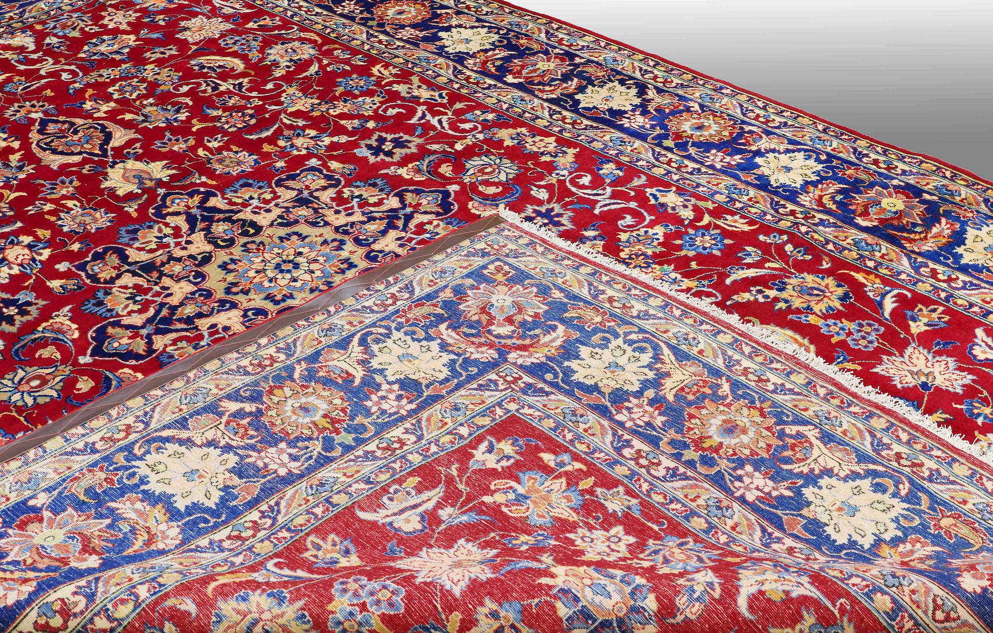 MATTA, Najafabad, ca 382 x 260 cm.