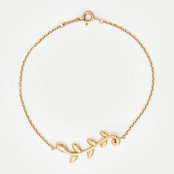 Tiffany & Co, Paloma Picasso, an 18K gold "Olive Leaf" bracelet.