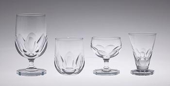 GLASSERVIS, 66 delar, Strömsbergshyttan, 1900-tal.