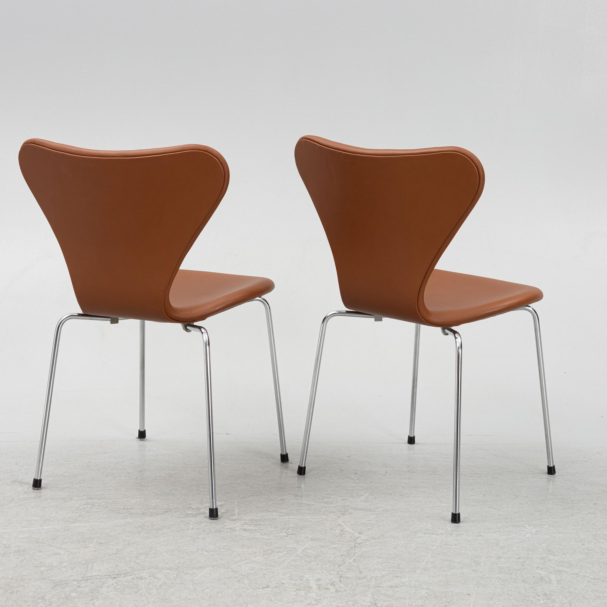 Arne Jacobsen, stolar 6 st "Sjuan" för Fritz Hansen, Danmark.