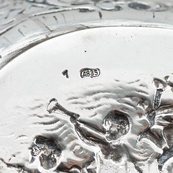 SKÅL, silver 835, rokokostil, 1900-talets första hälft. Vikt ca 187 g.