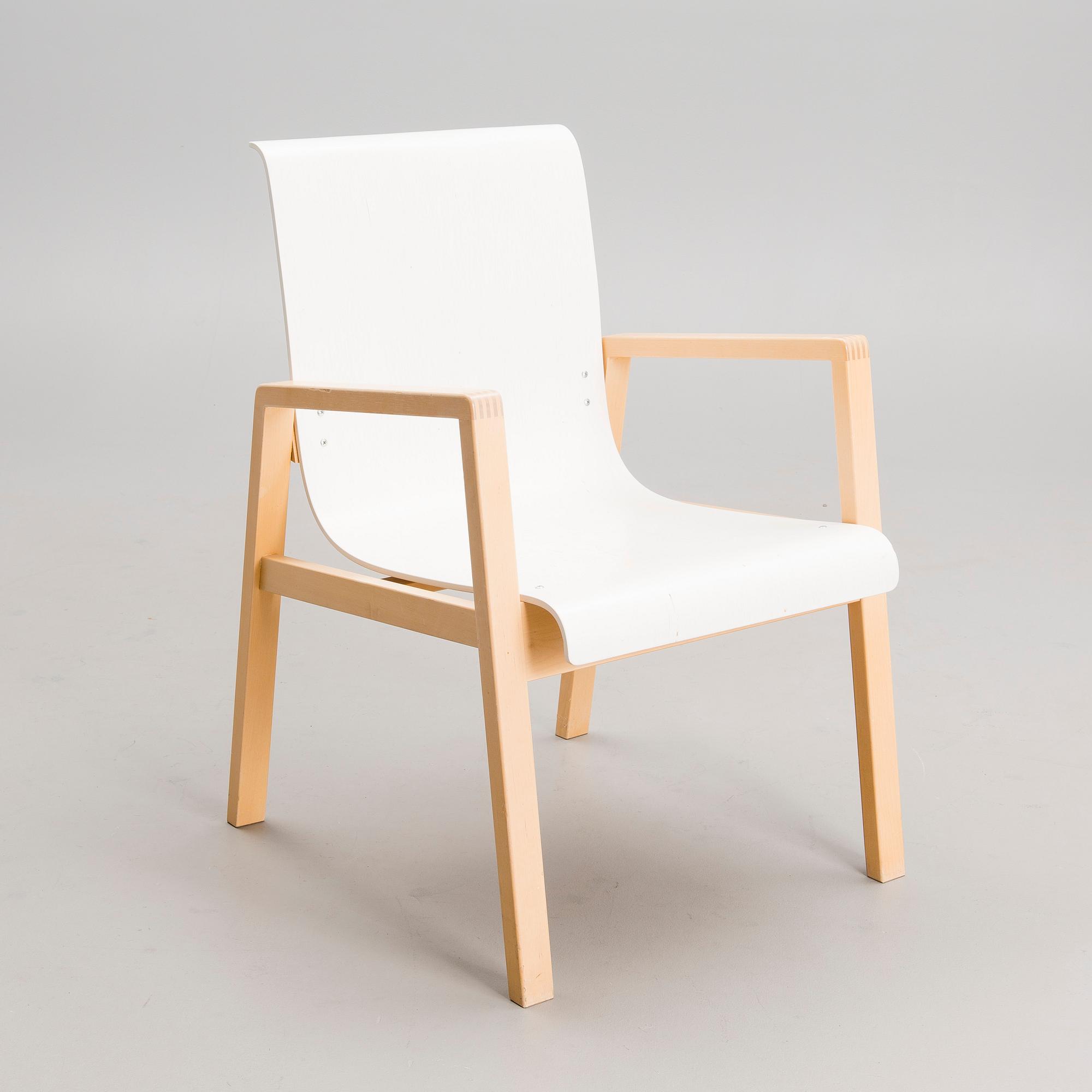ALVAR AALTO, nojatuoli malli 403, Artek 1900-luvun loppu.