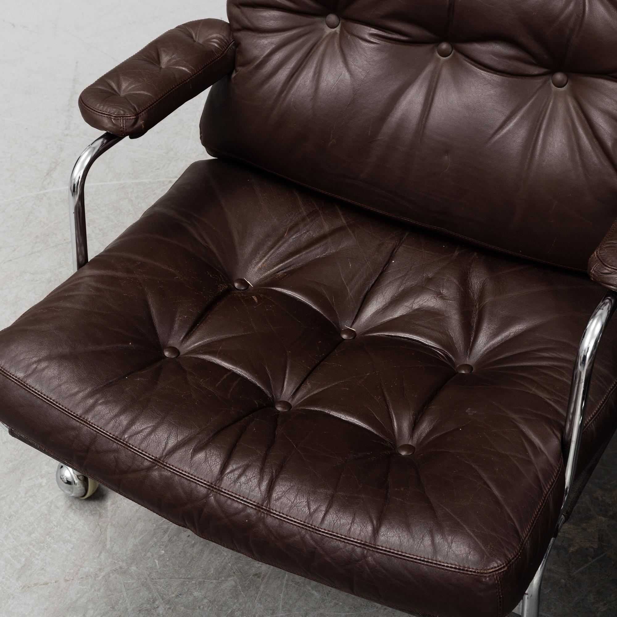 BRUNO MATHSSON, a pair of 'Karin' easy chairs, late 20th Century.