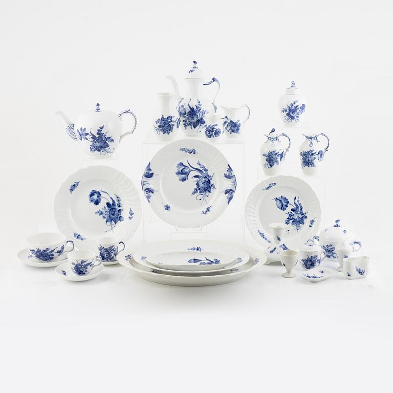 A 104-piece 'Blå blomst' porcelain service, Royal Copenhagen, Denmark.