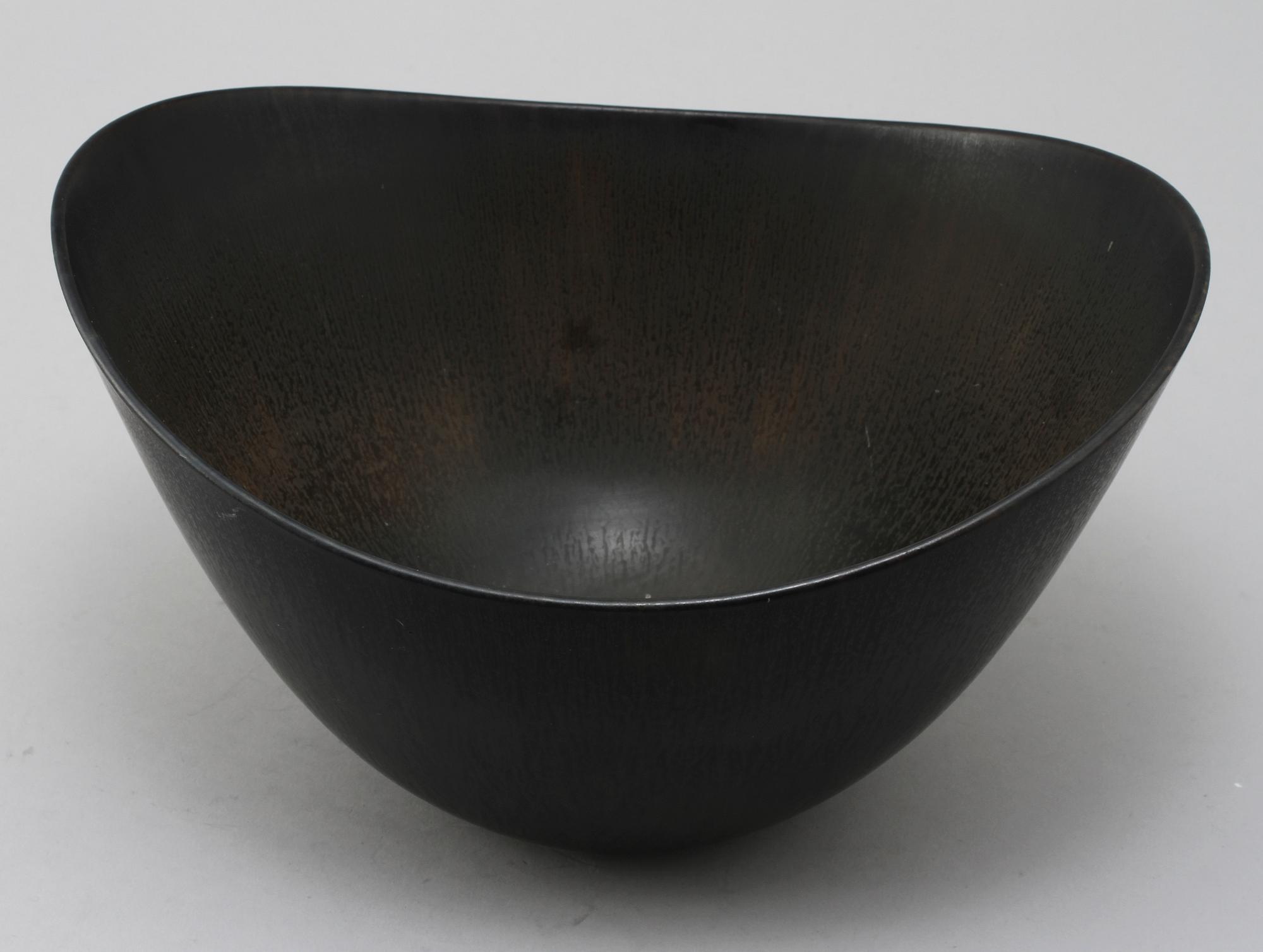 SKÅL, stengods, Gunnar Nylund, Rörstrand, 1900-talets andra hälft.