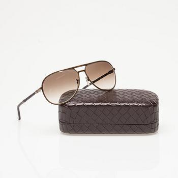 SOLGLASÖGON, Bottega Veneta.