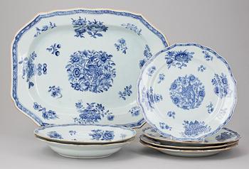 SERVISDELAR, 7 st, porslin, Qianlong, Kina 1700-tal.