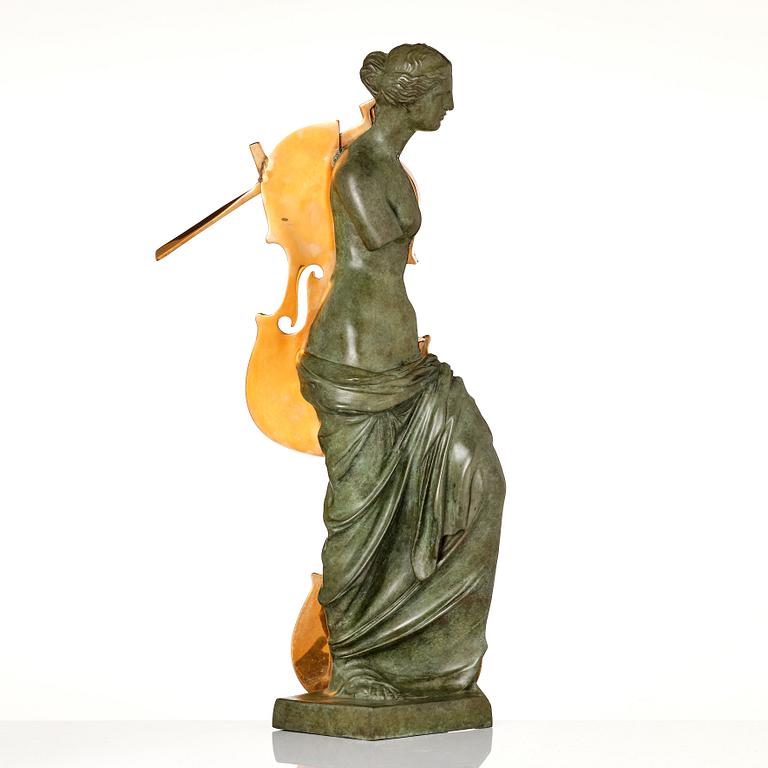 Arman (Armand Pierre Fernandez), "Venus et violoncelle".