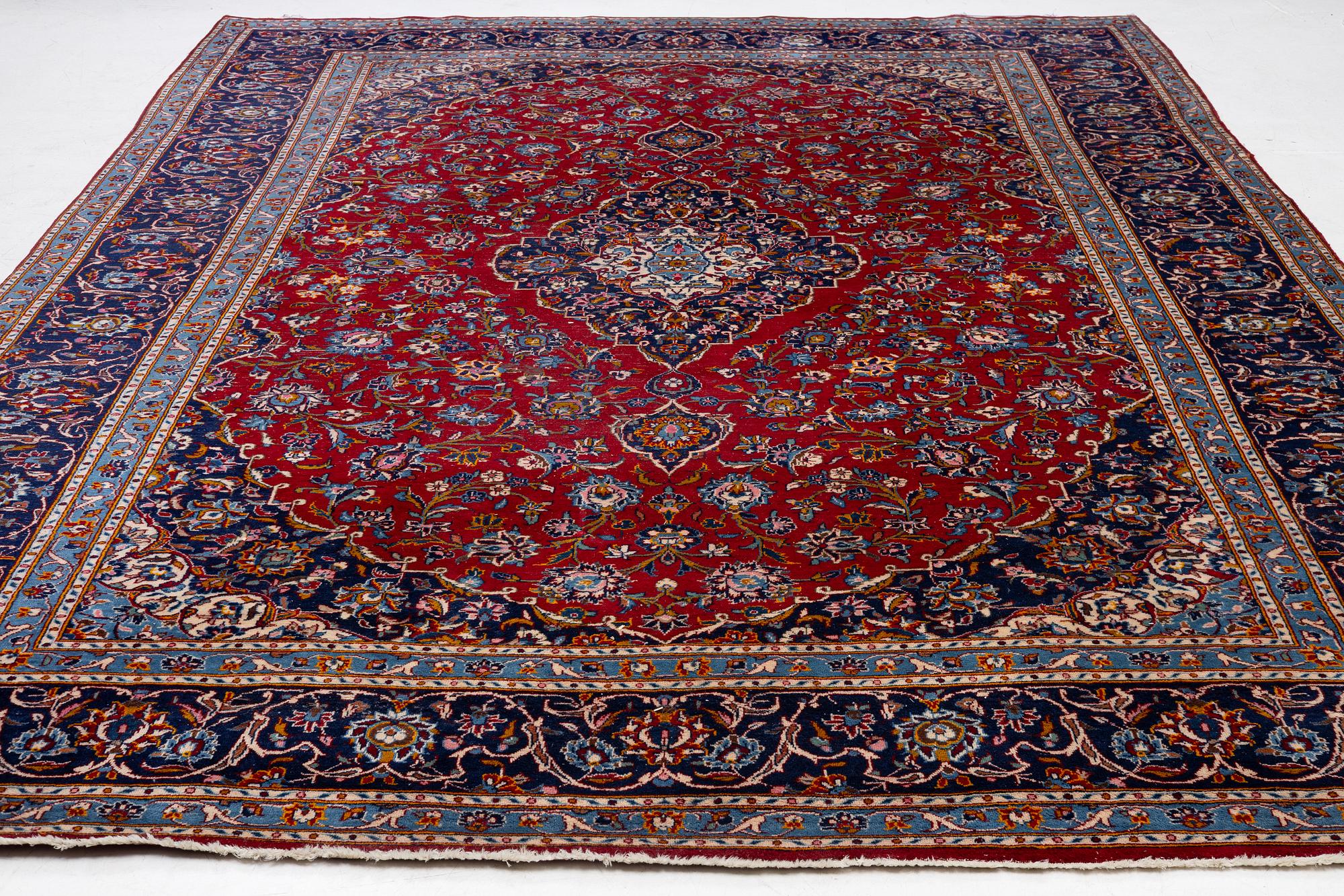 Carpet, Keshan, approx. 400 x 295 cm.
