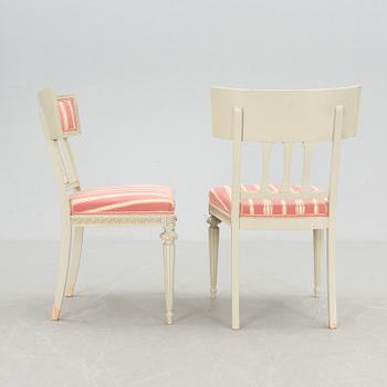 STOLAR, ett par, gustaviansk stil, 1900-tal.