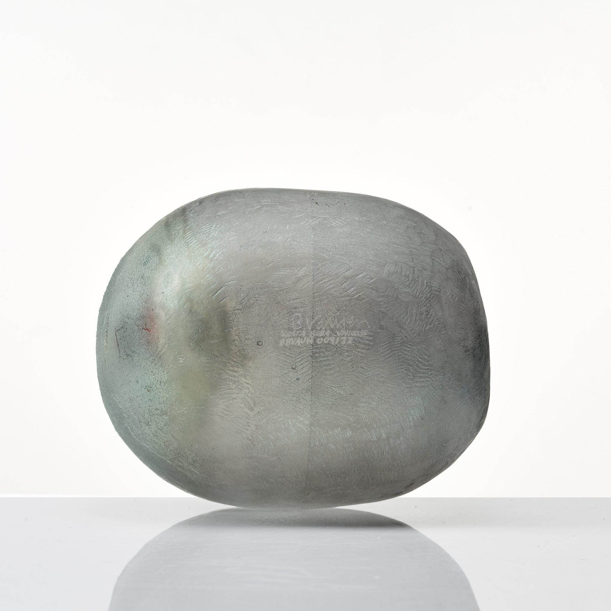 Bertil Vallien, skulptur, vilande huvud, "Resting head", Kosta Boda, unik.