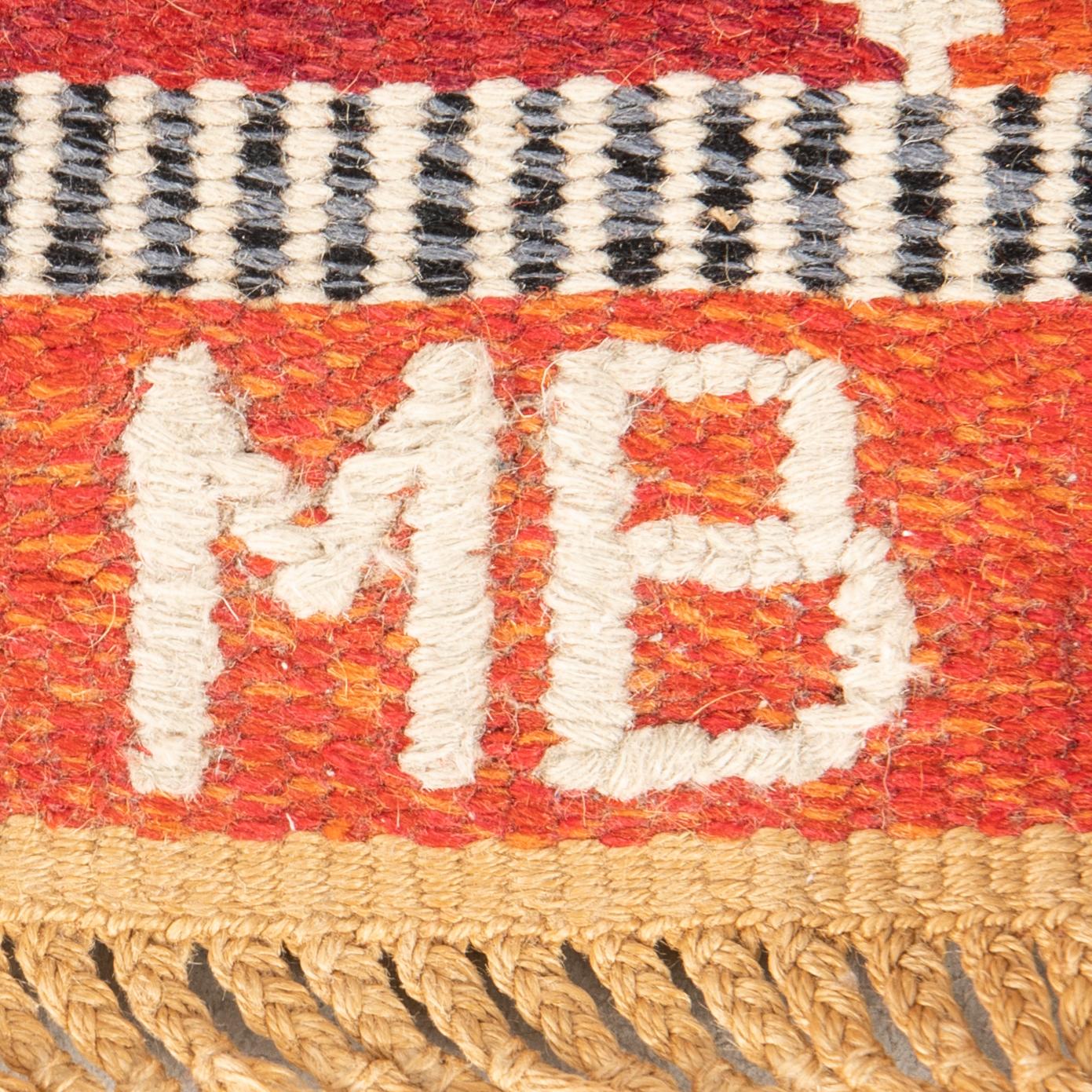 Matta rölakan signerad MB ca 196x136 cm.
