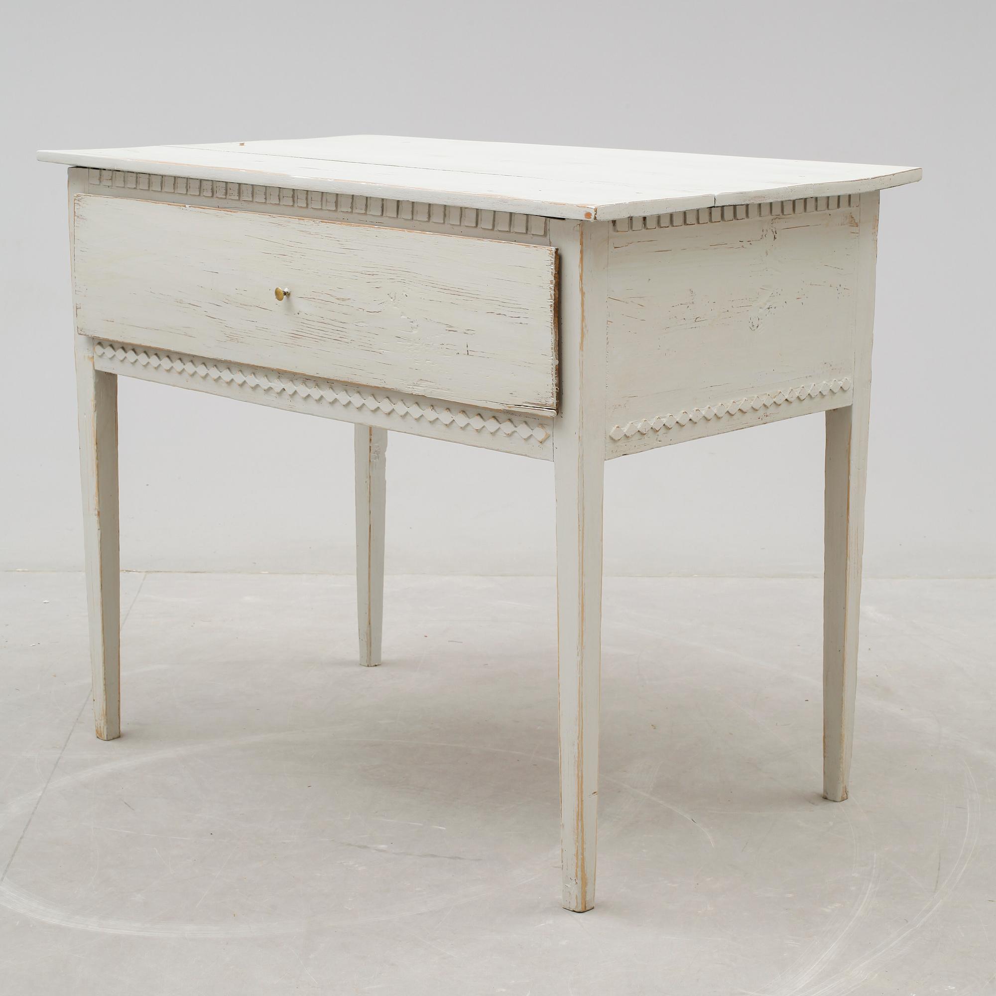 MÖSSBORD, allmoge, 1800-/1900-tal.