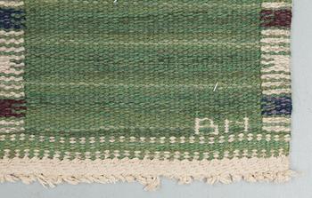 MATTA. "Falurutan, grön". Rölakan (flat weave). 233,5 x 139,5 cm. Signed AB MMF BN.