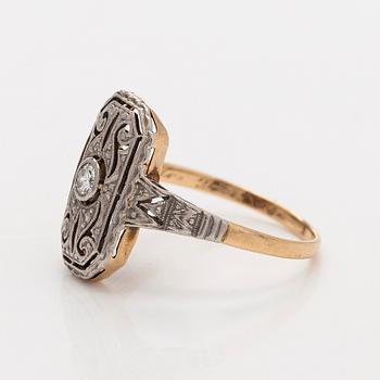 Ring, brilliant-cut diamond, 14K gold.
