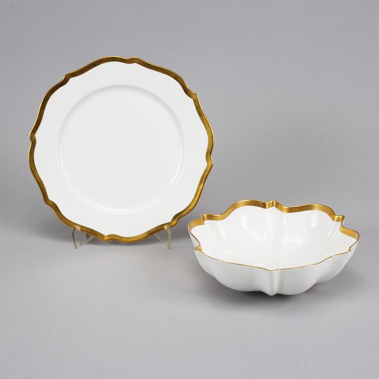 Karin Björquist, a 15 pieces porcelain service, "Nobel", Rörstrand, Sweden.