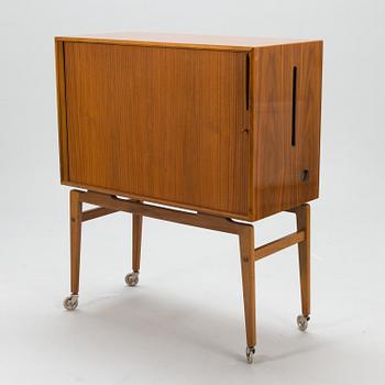 TV-KAAPPI/BAARIKAAPPI, Oy Stockmann Ab, Keravan puusepäntehdas, 1900-luvun puoliväli.