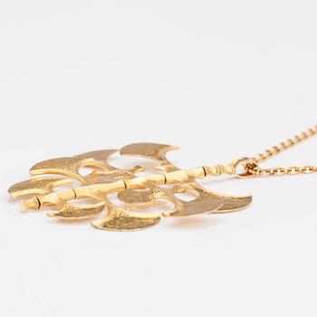 TAPIO WIRKKALA, A 14K gold necklace "Viking pendant". Westerback, Helsinki 1972.