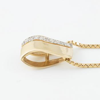 Hängsmycke med kedja, 14K guld med diamanter.