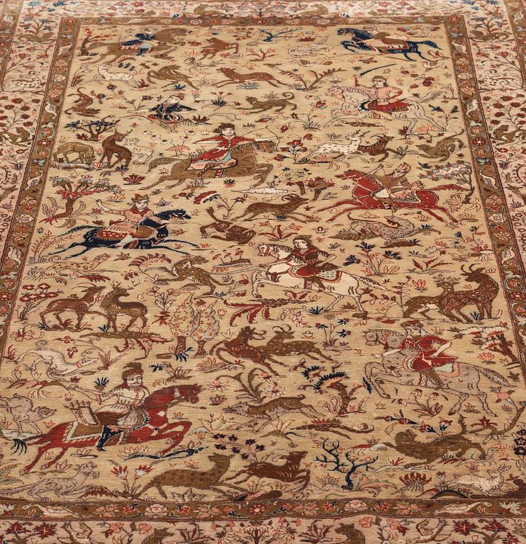 SEMI-ANTIQUE/OLD SILK QUM. 217,5 x 140,5 cm. One of a pair.