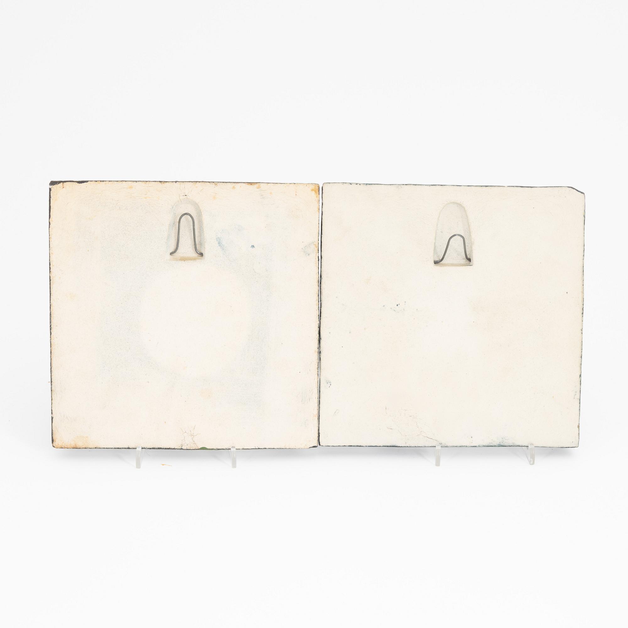Lisa Larson, a group of three stoneware wall reliefs and two ashtrays, Gustavsberg.