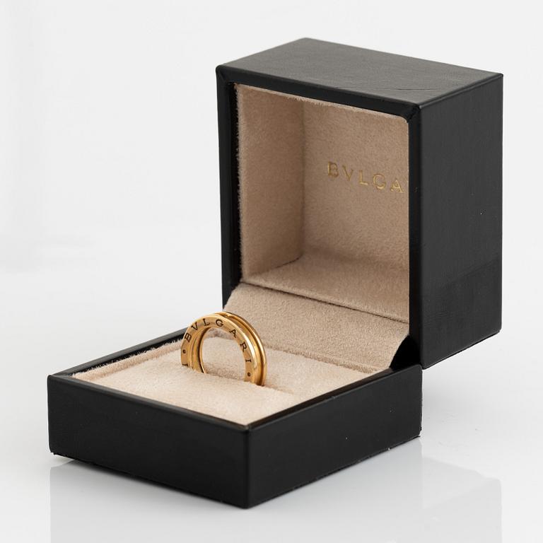 Bulgari, 18K gold B.Zero1 ring.