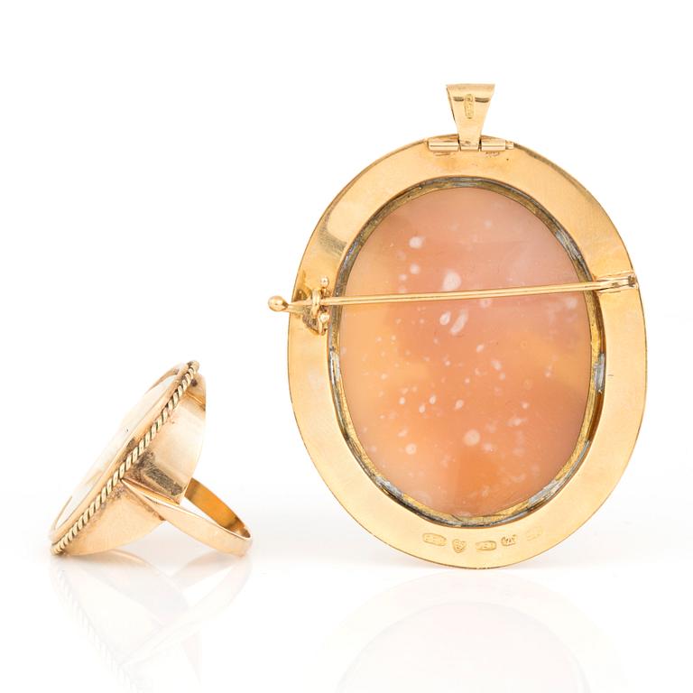 KAMEBROSCH/HÄNGE SAMT KAMERING, guld 18 resp 14 K, Åbo 1900-tal. Tot ca 27 gram.