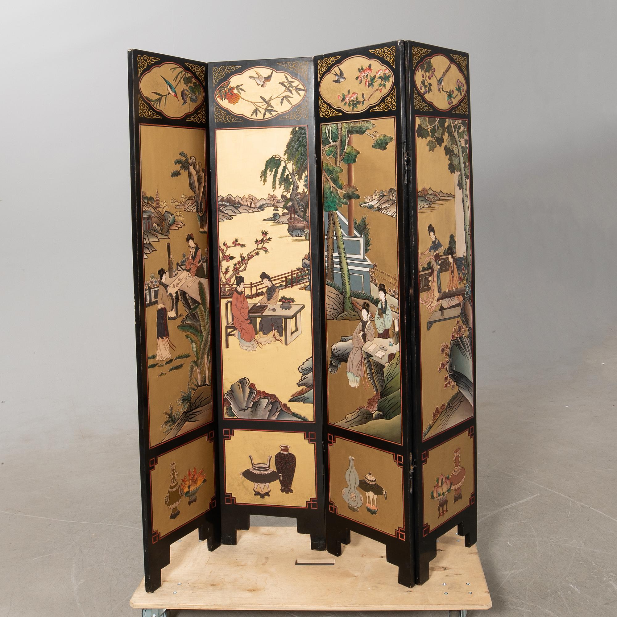 Folding screen Japan 1900s.