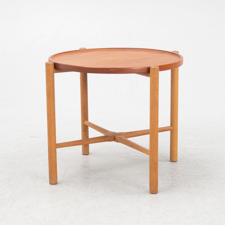 Hans J.Wegner, a model PP35 tray table, Andreas Tuck, Denmark, mid 20th Century.