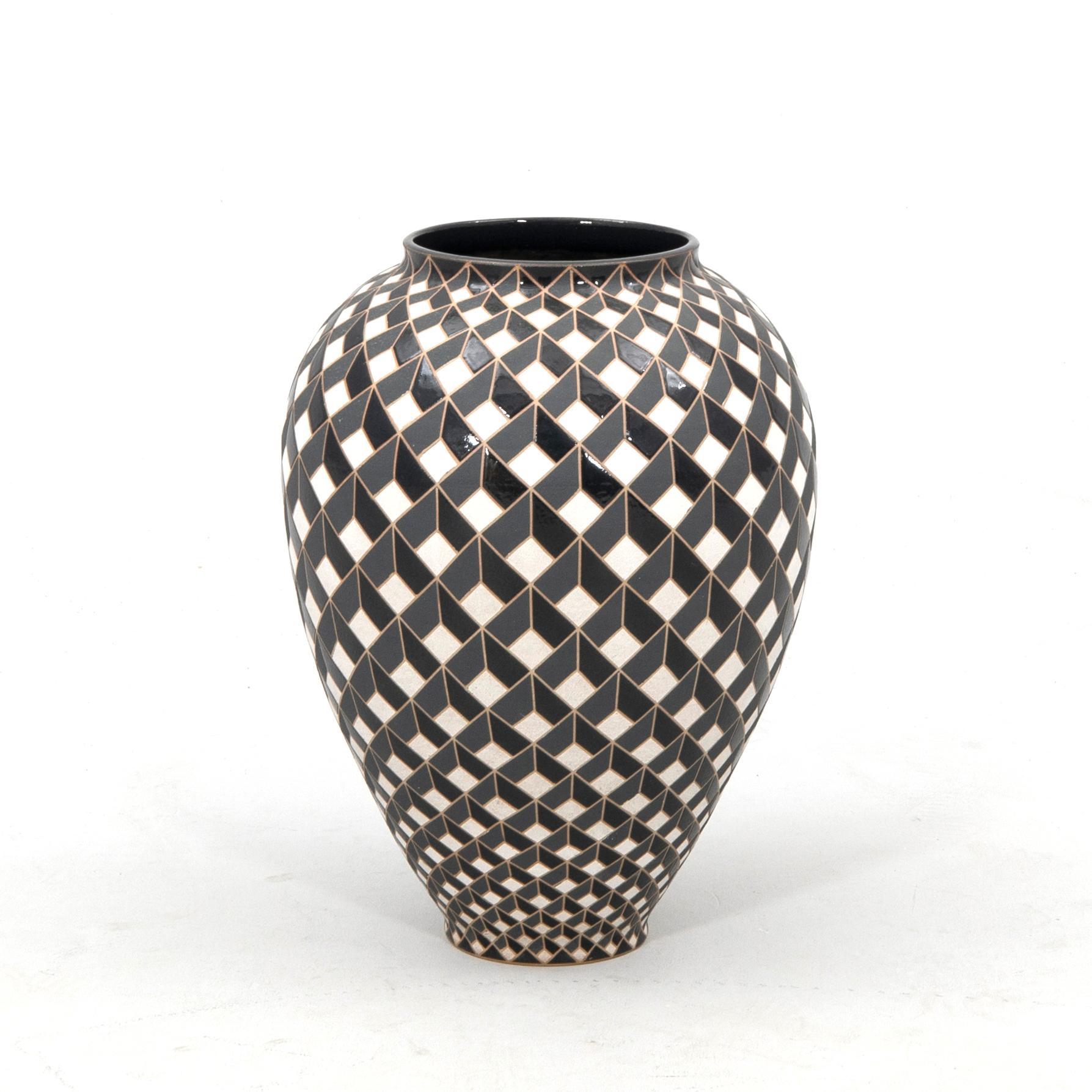 Bente Brosböl Hansen, floor vase signed.
