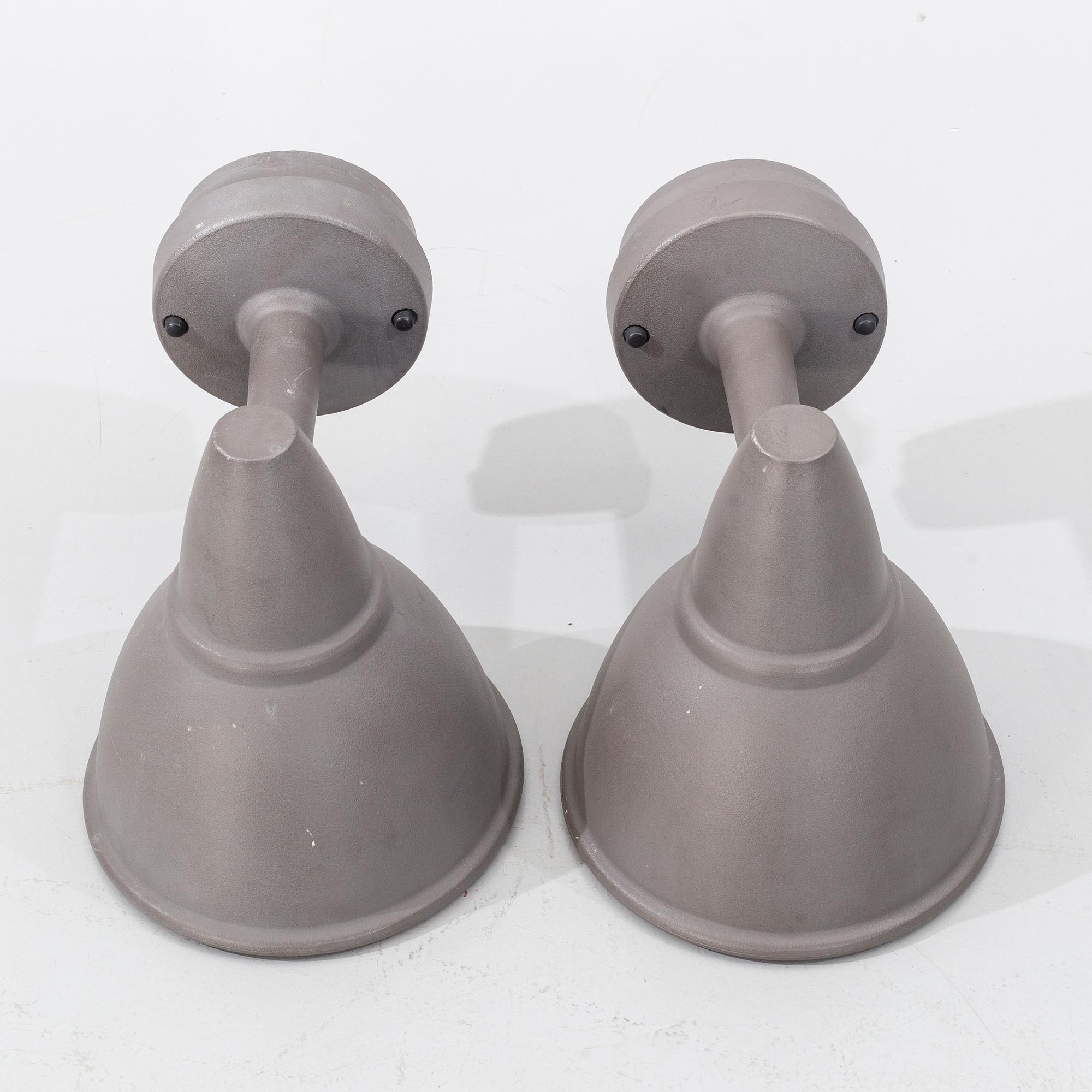 Vägglampor / utomhuslampor, ett par, 'Atrium', Hallvard Jakobsen för Noral, 2000-tal.