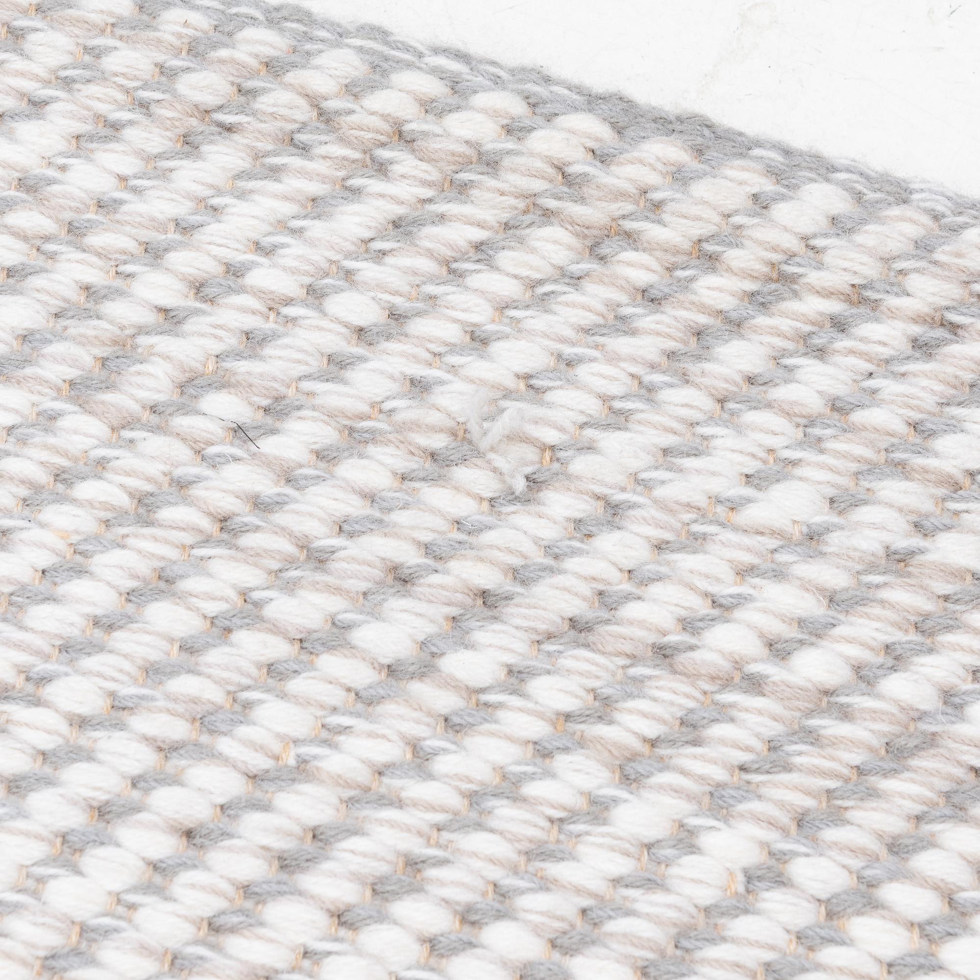 Rug, flat weave, 'Osaka Chevron', Minotti, Italy, approximately 282 x 225 cm.