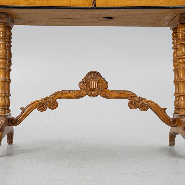 A dressing table, first half of the 19th century.